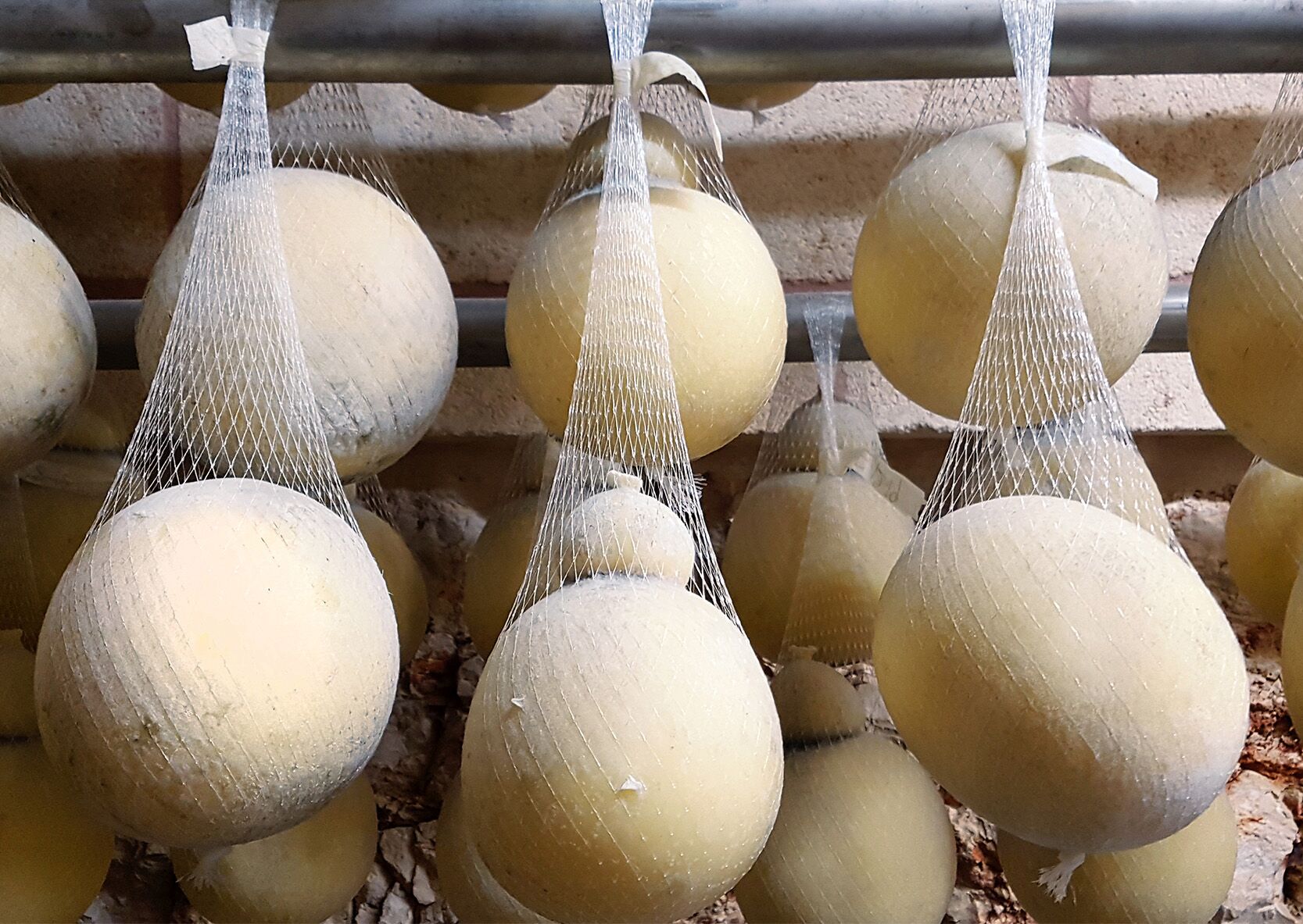 FROMAGE CACIOCAVALLO – Image 2