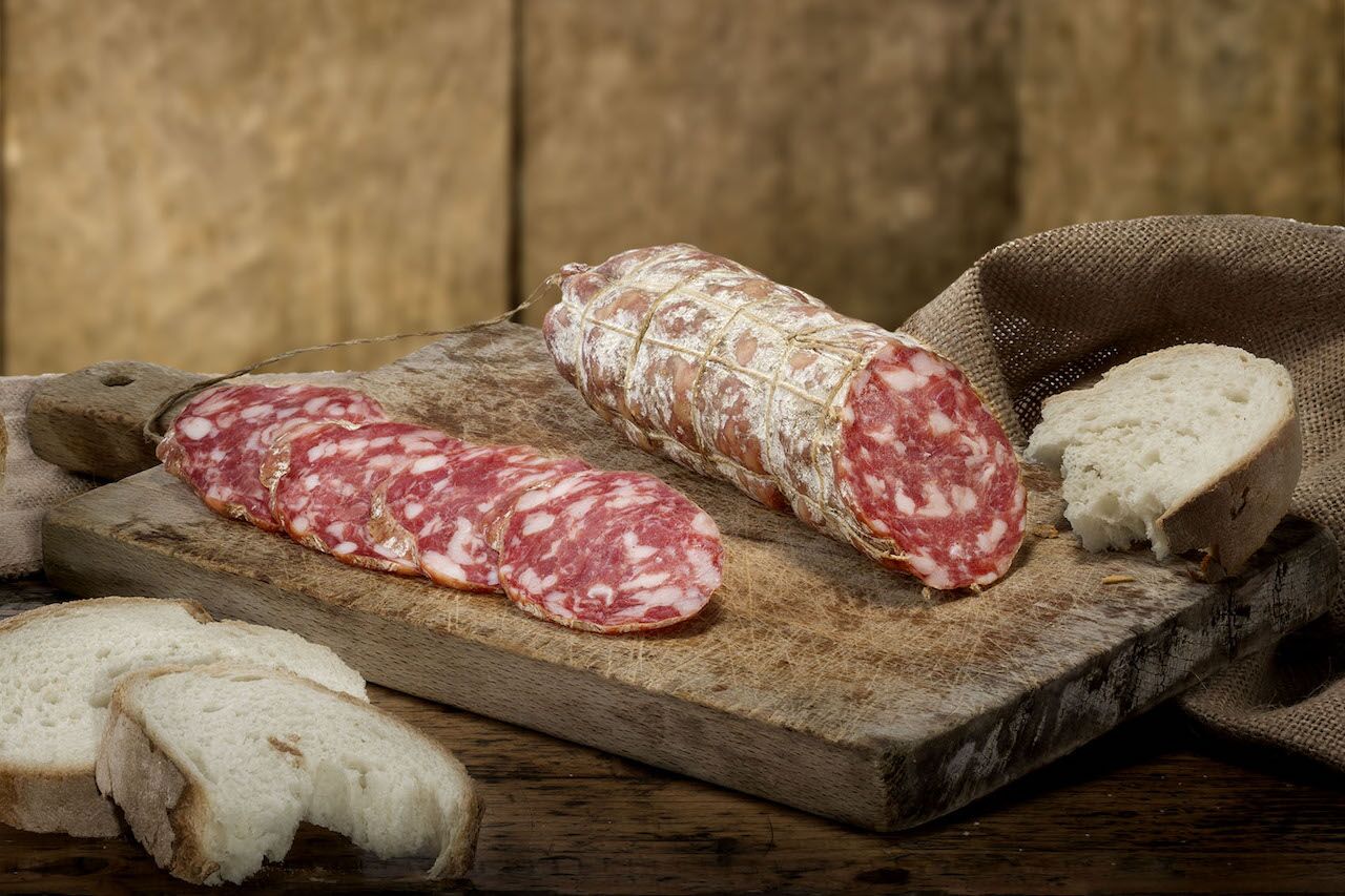 HAND-TIED CAMPAGNOLO SALAMI SMALL - Image 4