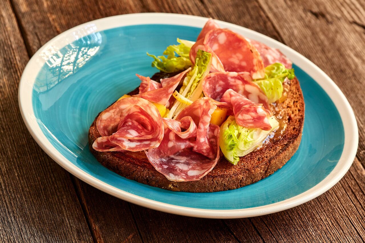 HAND-TIED CAMPAGNOLO SALAMI SMALL - Image 3