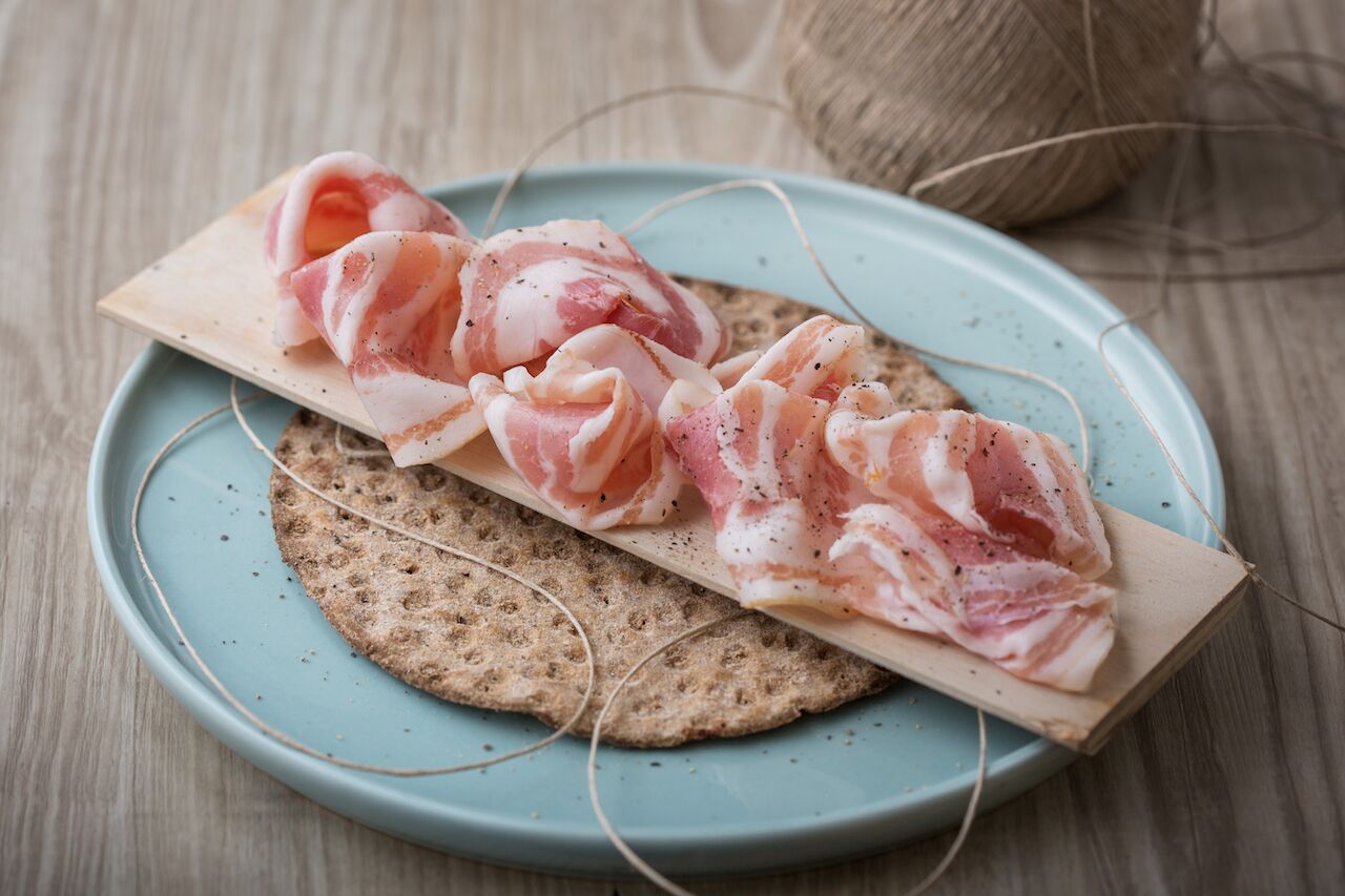 ROLLED BACON HALF - Image 2